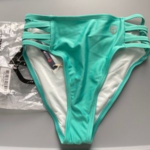 Born primitive xs swim bottoms-high waisted